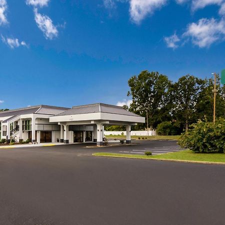 Quality Inn إمبوريا المظهر الخارجي الصورة