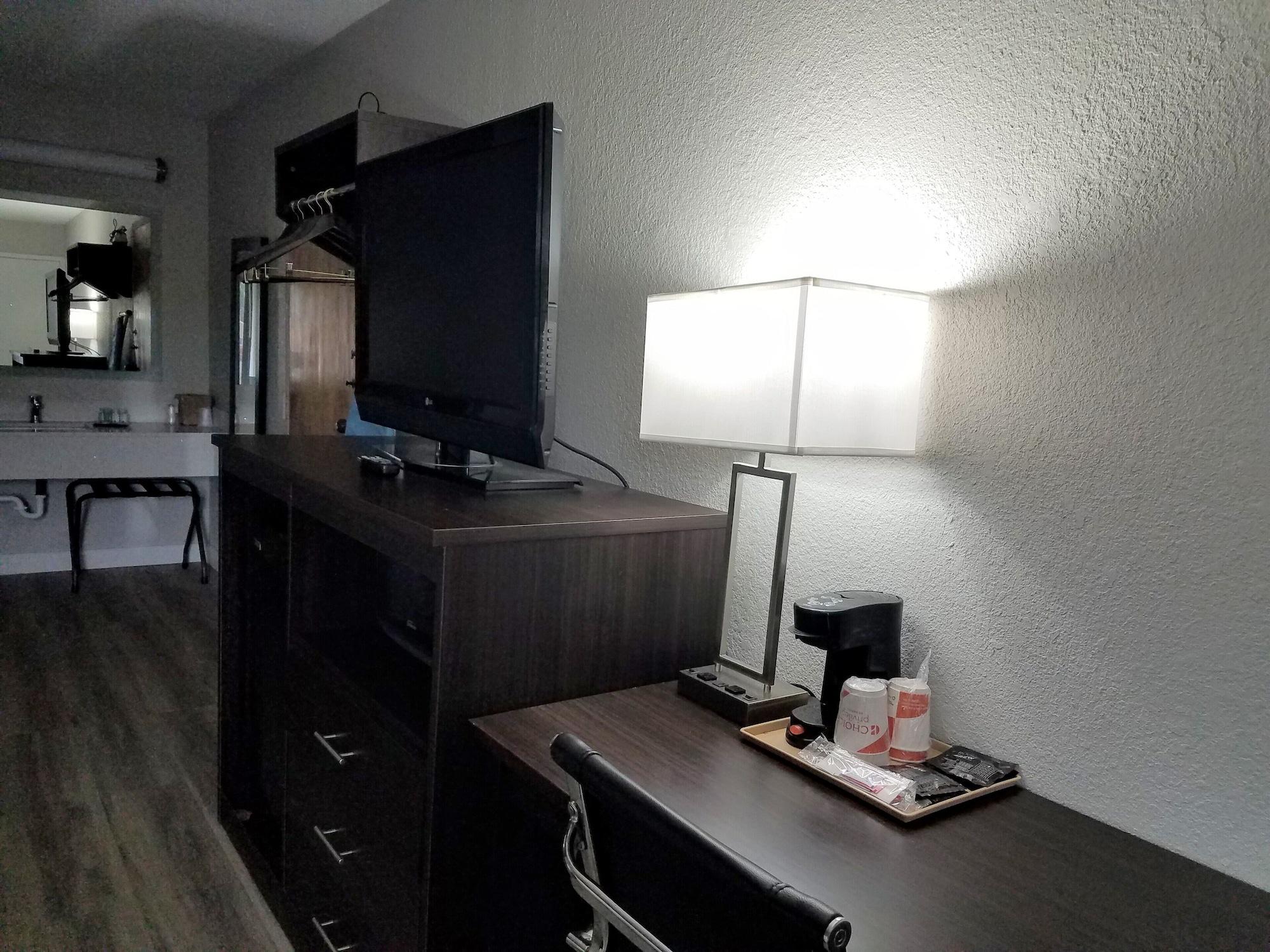Quality Inn إمبوريا المظهر الخارجي الصورة
