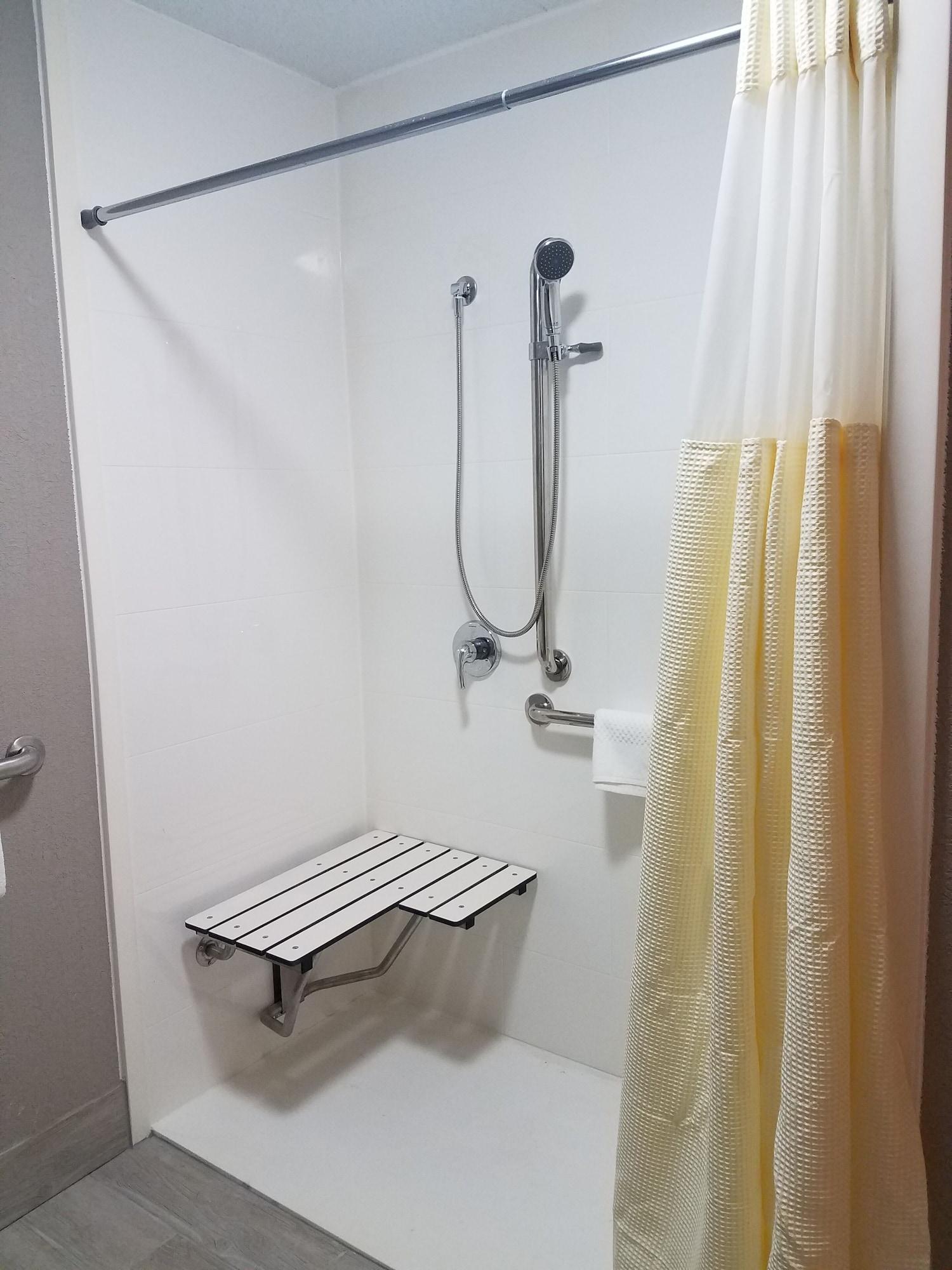 Quality Inn إمبوريا المظهر الخارجي الصورة