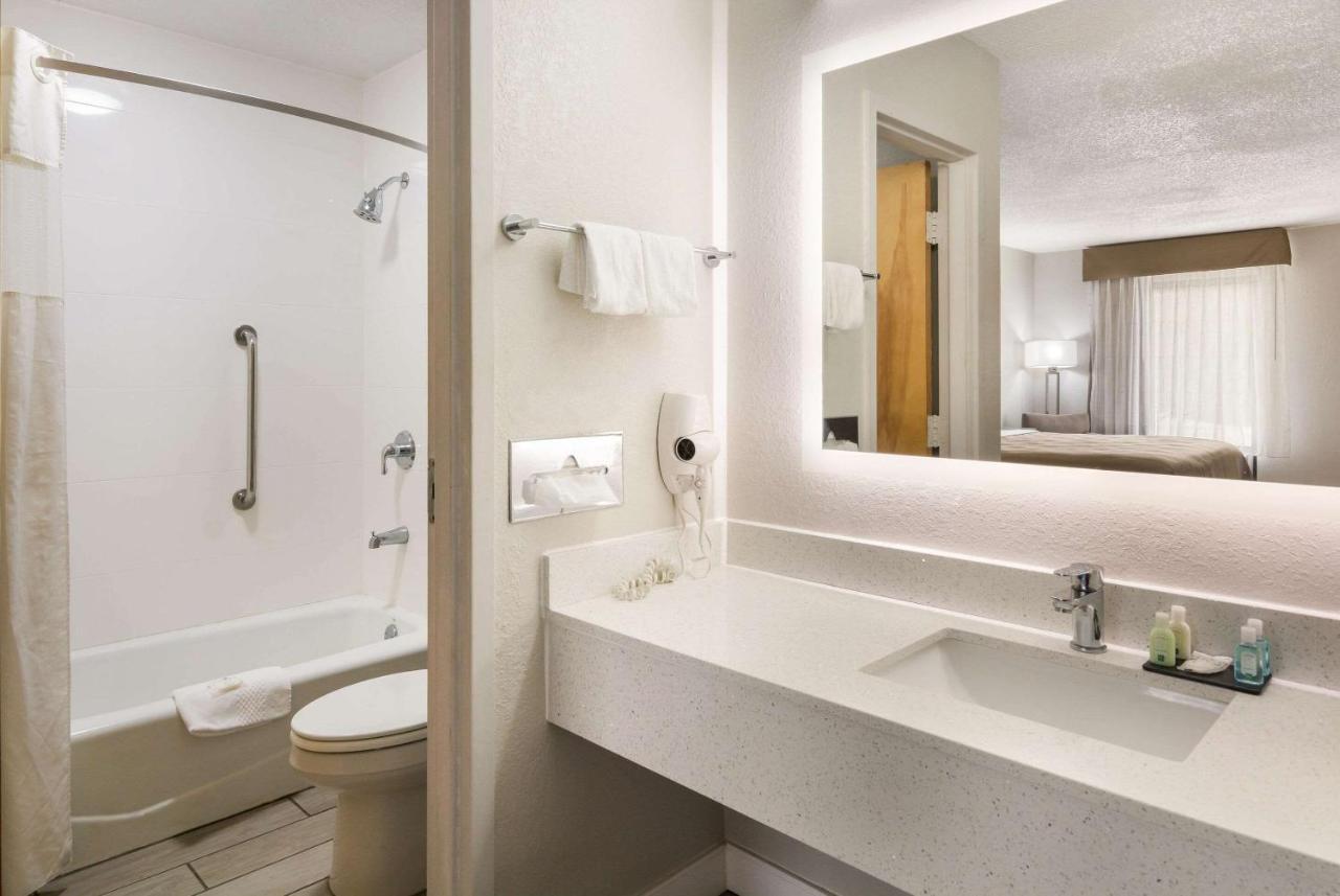 Quality Inn إمبوريا المظهر الخارجي الصورة