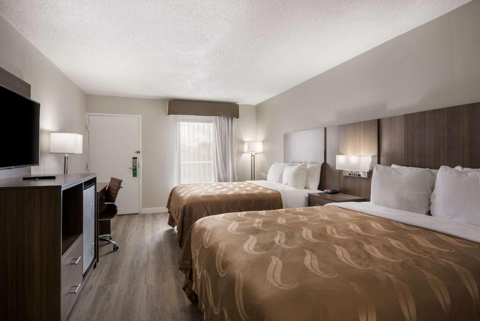 Quality Inn إمبوريا المظهر الخارجي الصورة