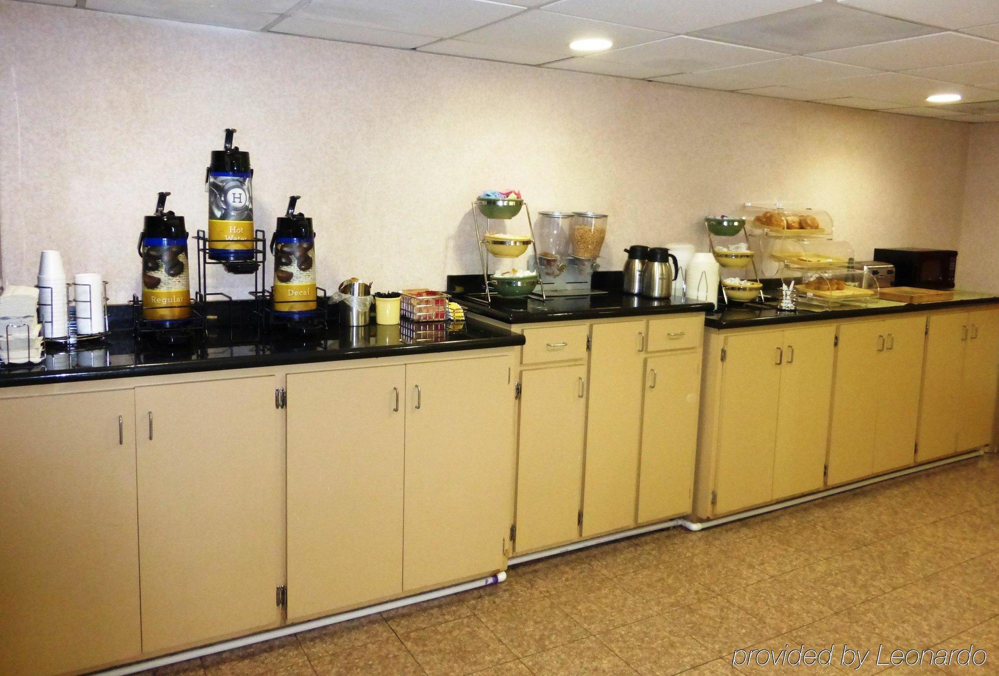 Quality Inn إمبوريا المظهر الخارجي الصورة