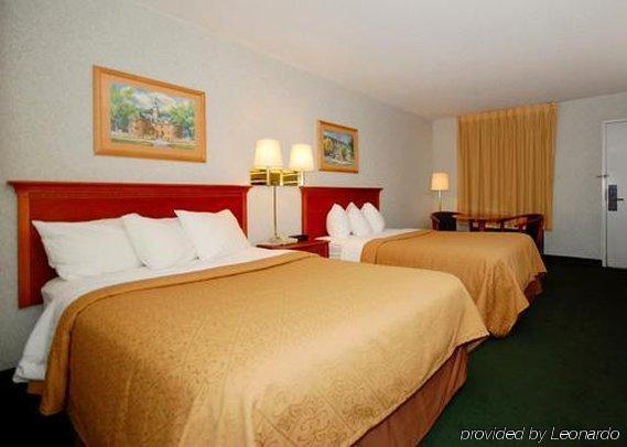 Quality Inn إمبوريا المظهر الخارجي الصورة